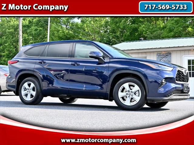 used 2022 Toyota Highlander car, priced at $27,950