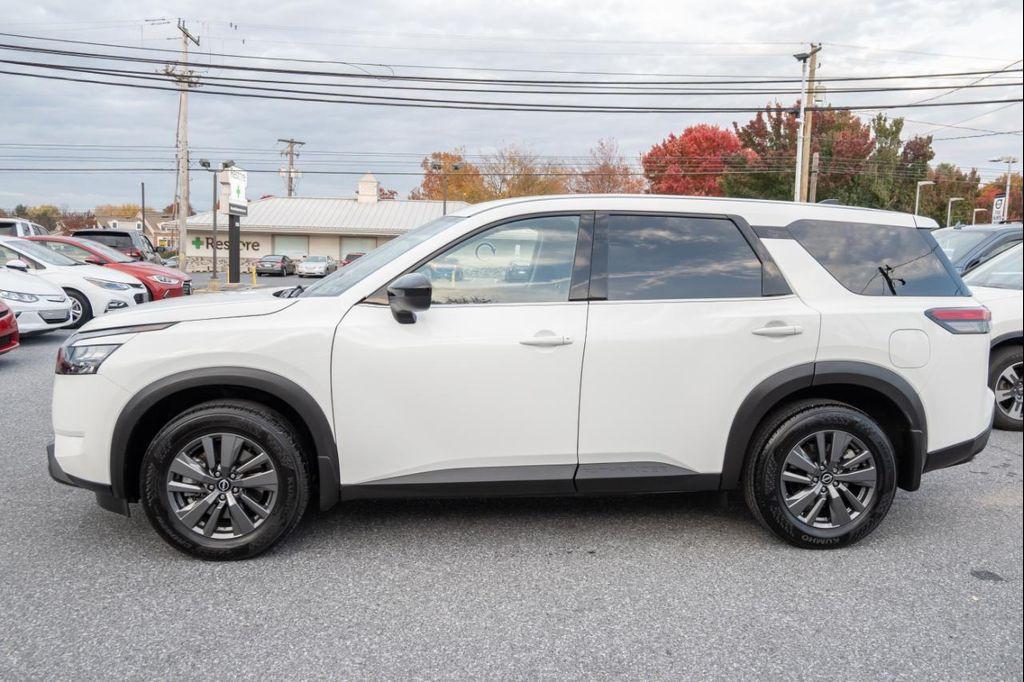used 2024 Nissan Pathfinder car, priced at $29,500