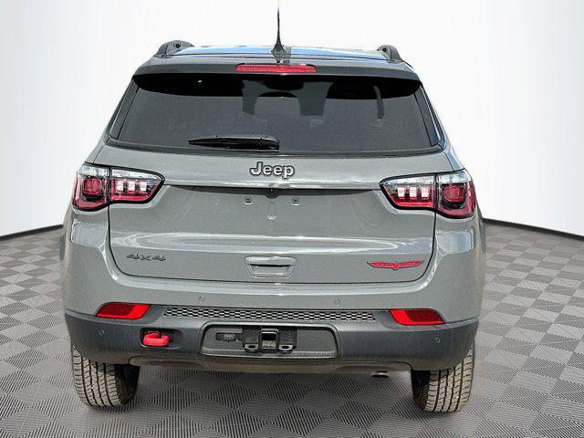 new 2024 Jeep Compass car, priced at $38,697