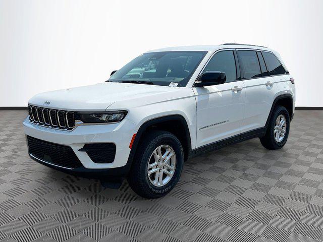 new 2024 Jeep Grand Cherokee car, priced at $40,643