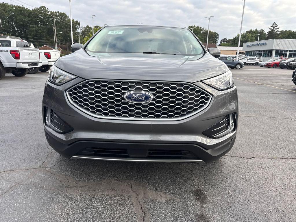 used 2024 Ford Edge car, priced at $26,952