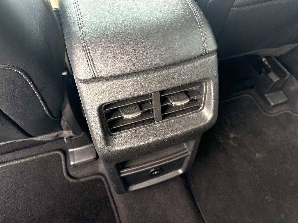 used 2024 Ford Edge car, priced at $25,426