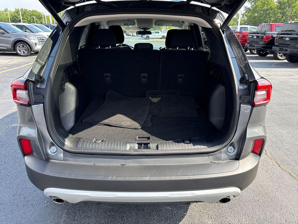 used 2023 Ford Escape car, priced at $21,510