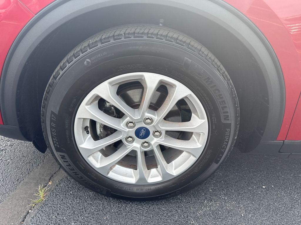 used 2022 Ford Escape car, priced at $19,731