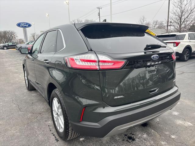 used 2024 Ford Edge car, priced at $29,900