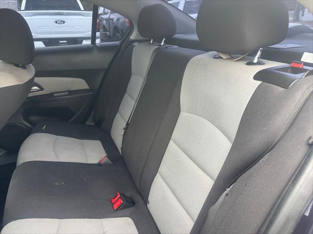 used 2015 Chevrolet Cruze car, priced at $7,543