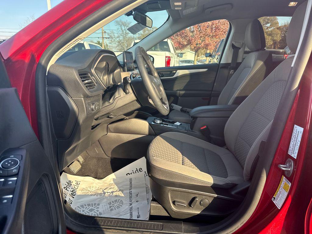 used 2022 Ford Escape car, priced at $18,904