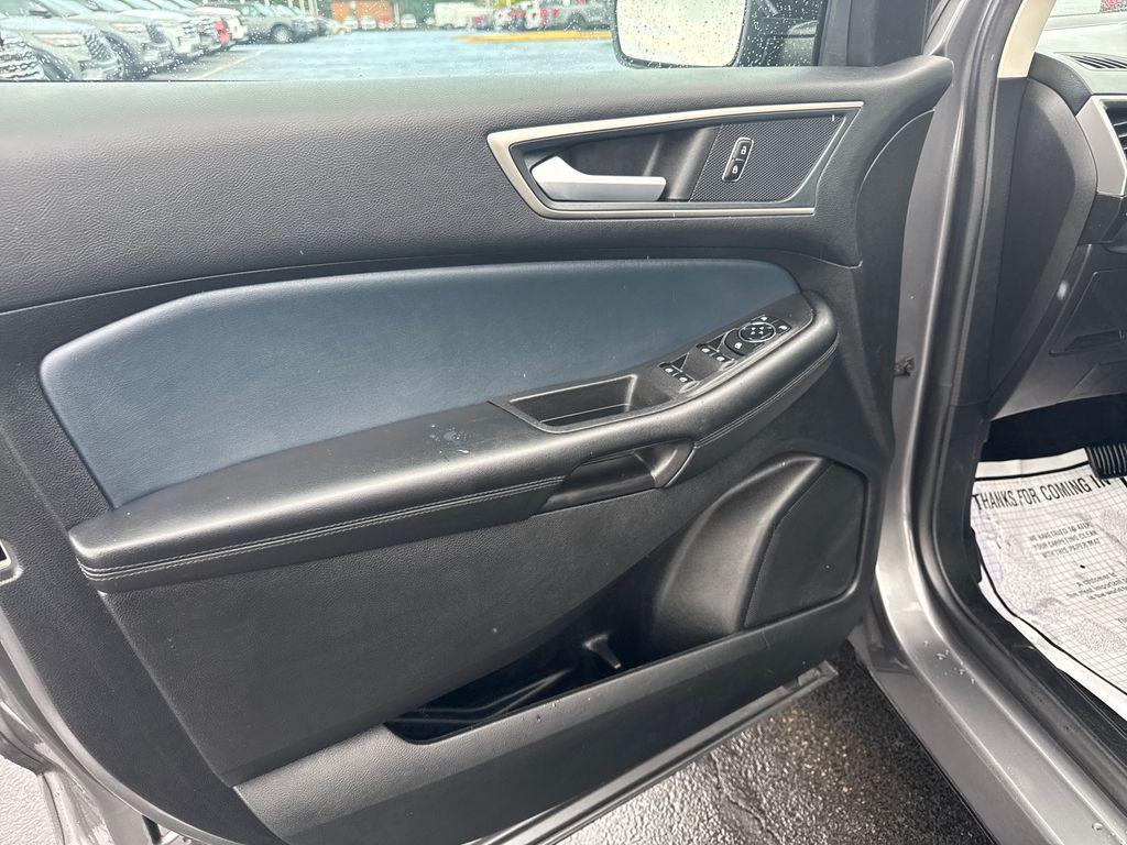 used 2024 Ford Edge car, priced at $26,959