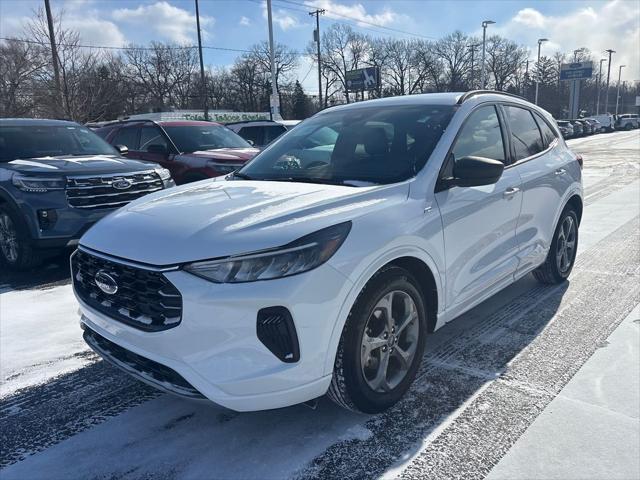 used 2023 Ford Escape car, priced at $21,577