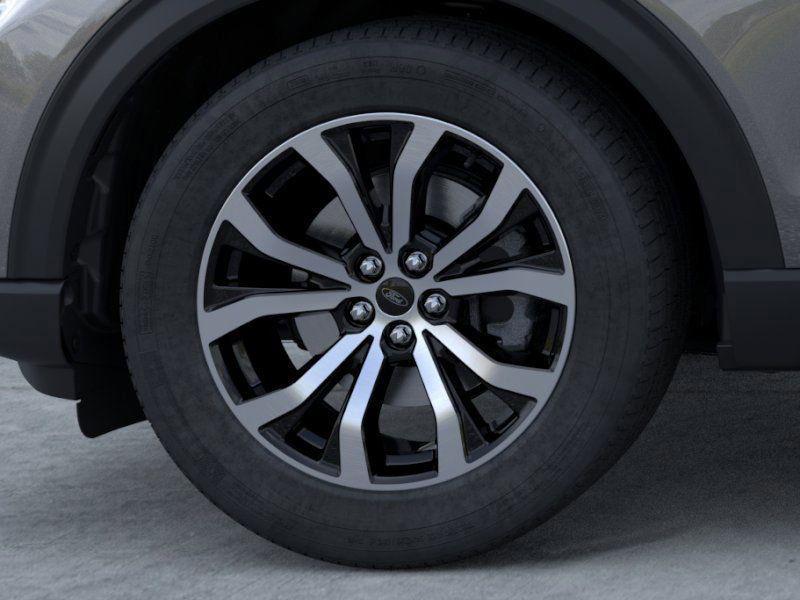 new 2025 Ford Explorer car, priced at $44,551