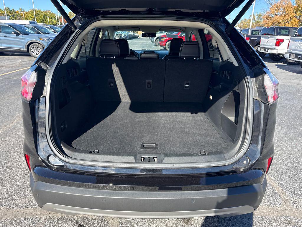 used 2024 Ford Edge car, priced at $28,886