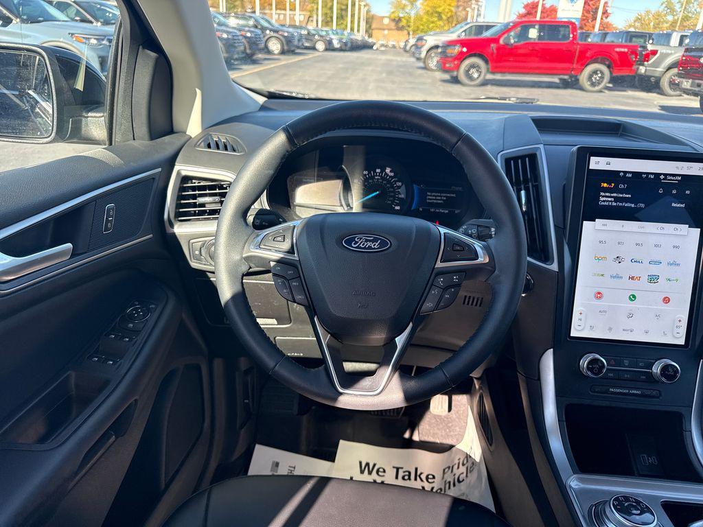 used 2024 Ford Edge car, priced at $28,886