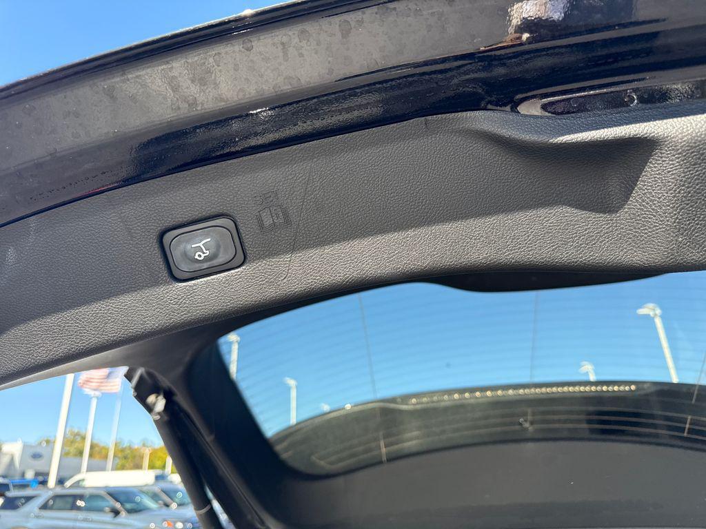 used 2024 Ford Edge car, priced at $28,886