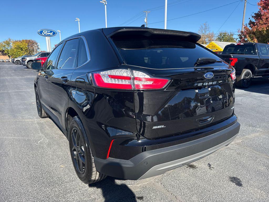 used 2024 Ford Edge car, priced at $28,886