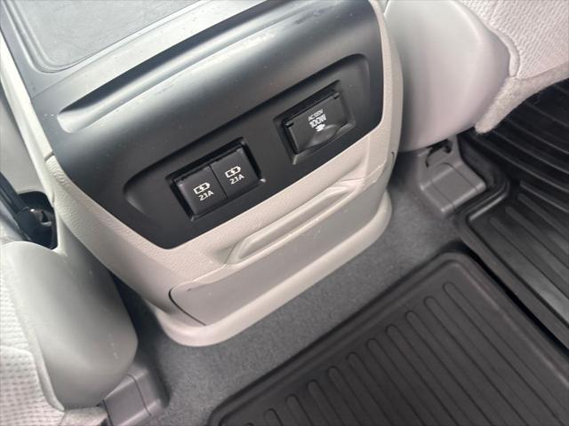 used 2020 Toyota Sienna car, priced at $33,537