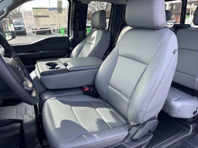 new 2025 Ford F-250 car, priced at $75,980