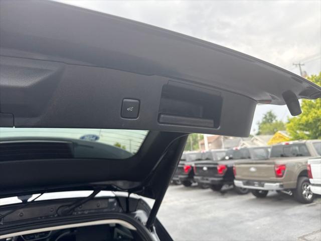 used 2022 Ford Escape car, priced at $22,921