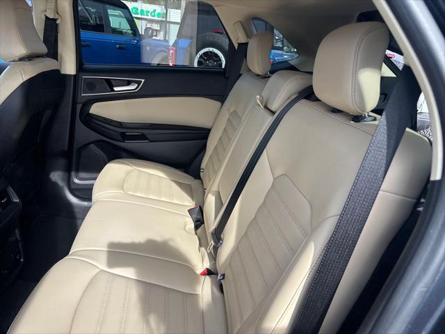 used 2024 Ford Edge car, priced at $30,947