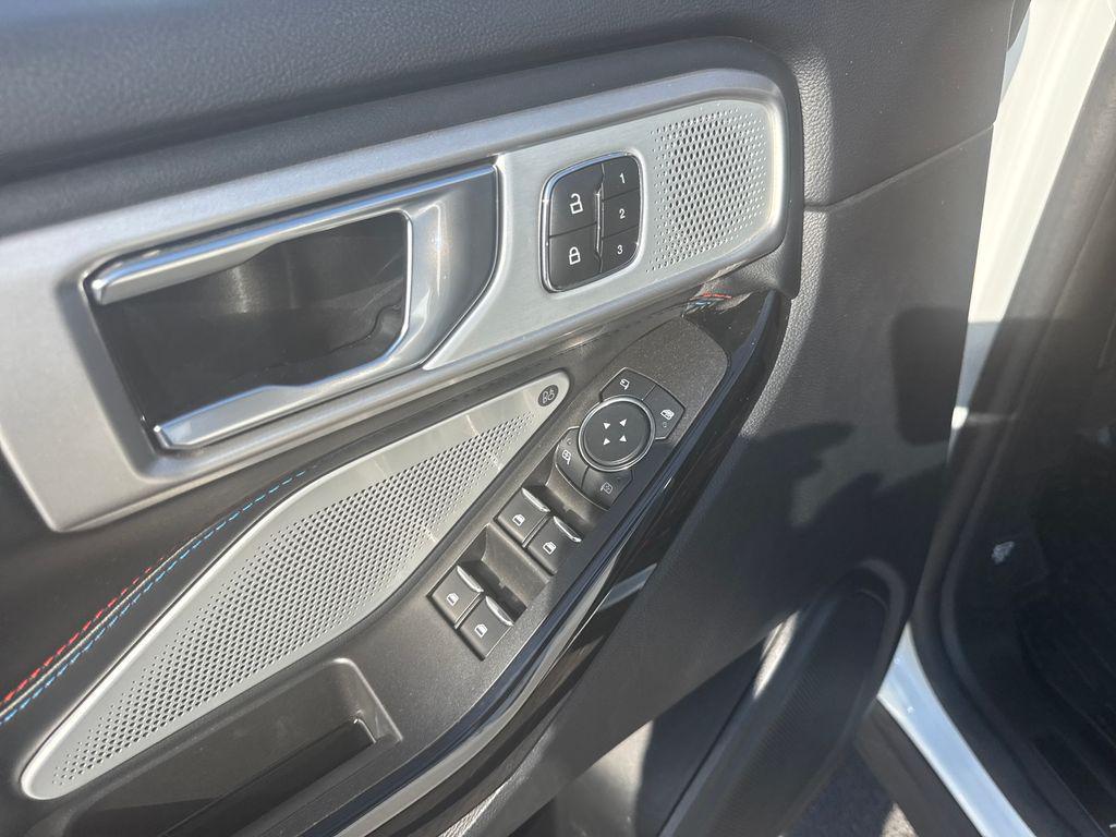 used 2023 Ford Explorer car, priced at $37,725