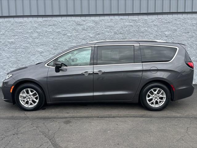 used 2021 Chrysler Pacifica car, priced at $23,981