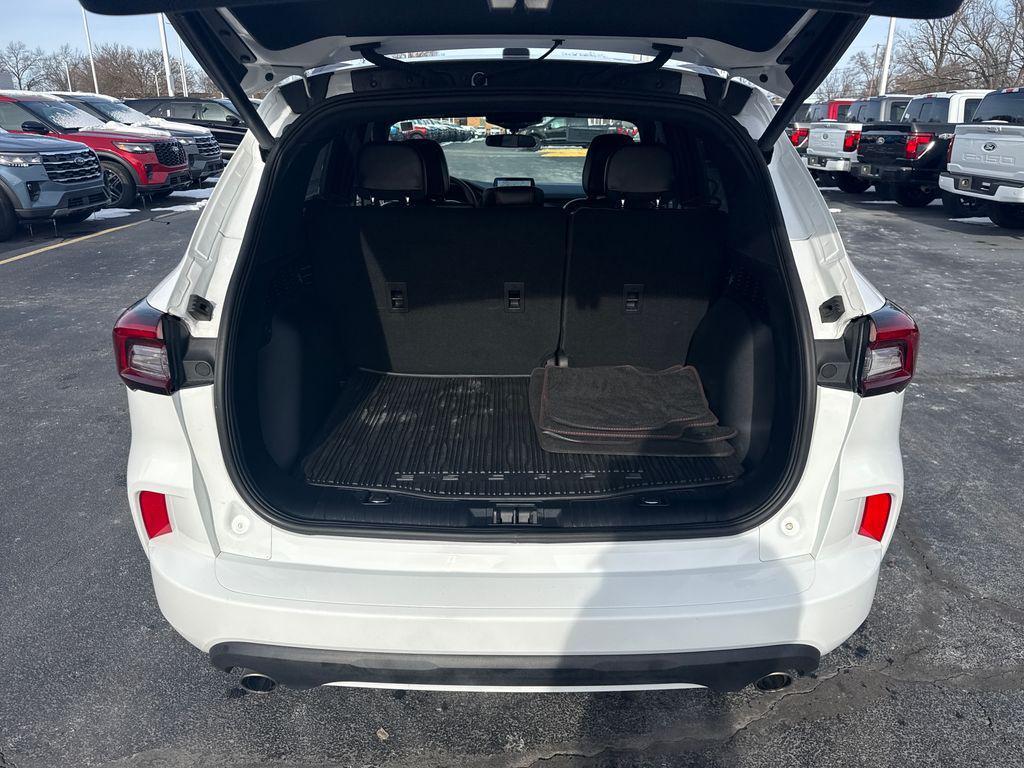 used 2023 Ford Escape car, priced at $24,716