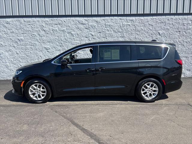 used 2023 Chrysler Pacifica car, priced at $25,984