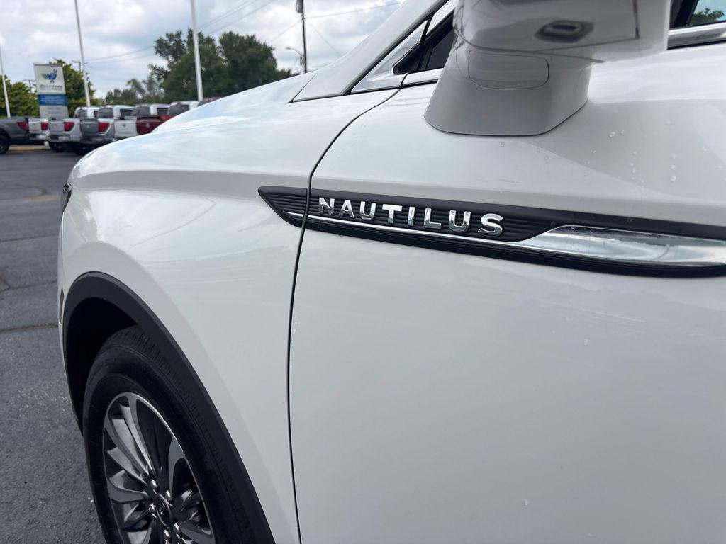 used 2022 Lincoln Nautilus car, priced at $26,997