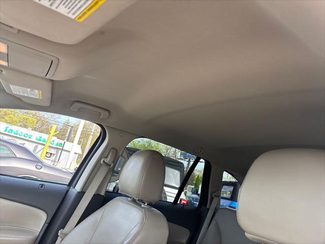 used 2014 Ford Edge car, priced at $11,563