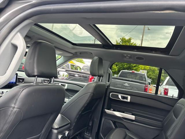 used 2022 Ford Explorer car, priced at $35,902