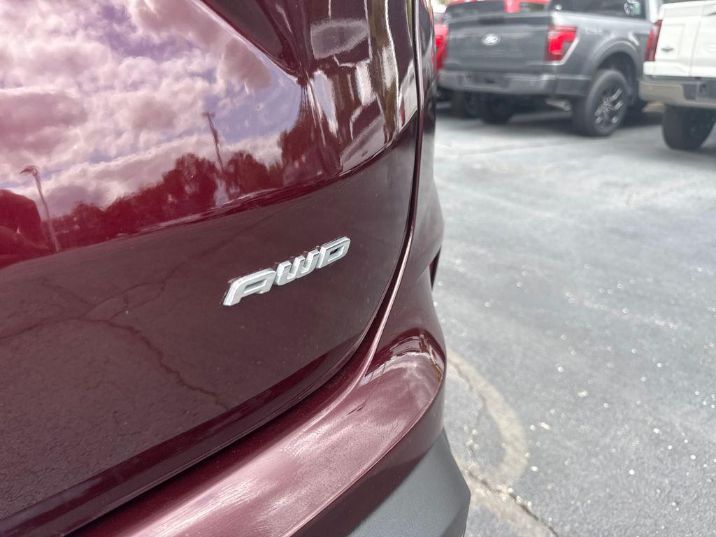 used 2024 Ford Edge car, priced at $37,796