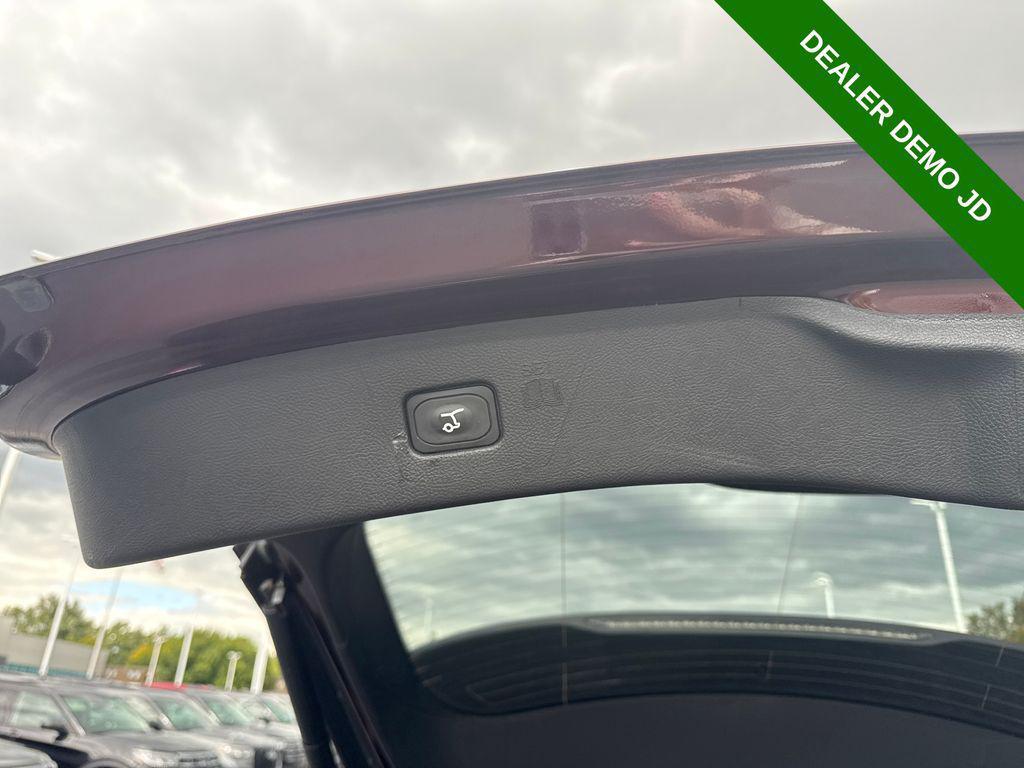 used 2024 Ford Edge car, priced at $33,572