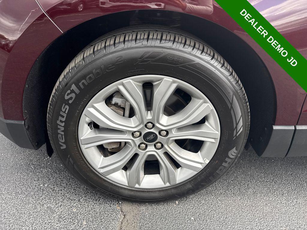 used 2024 Ford Edge car, priced at $33,572