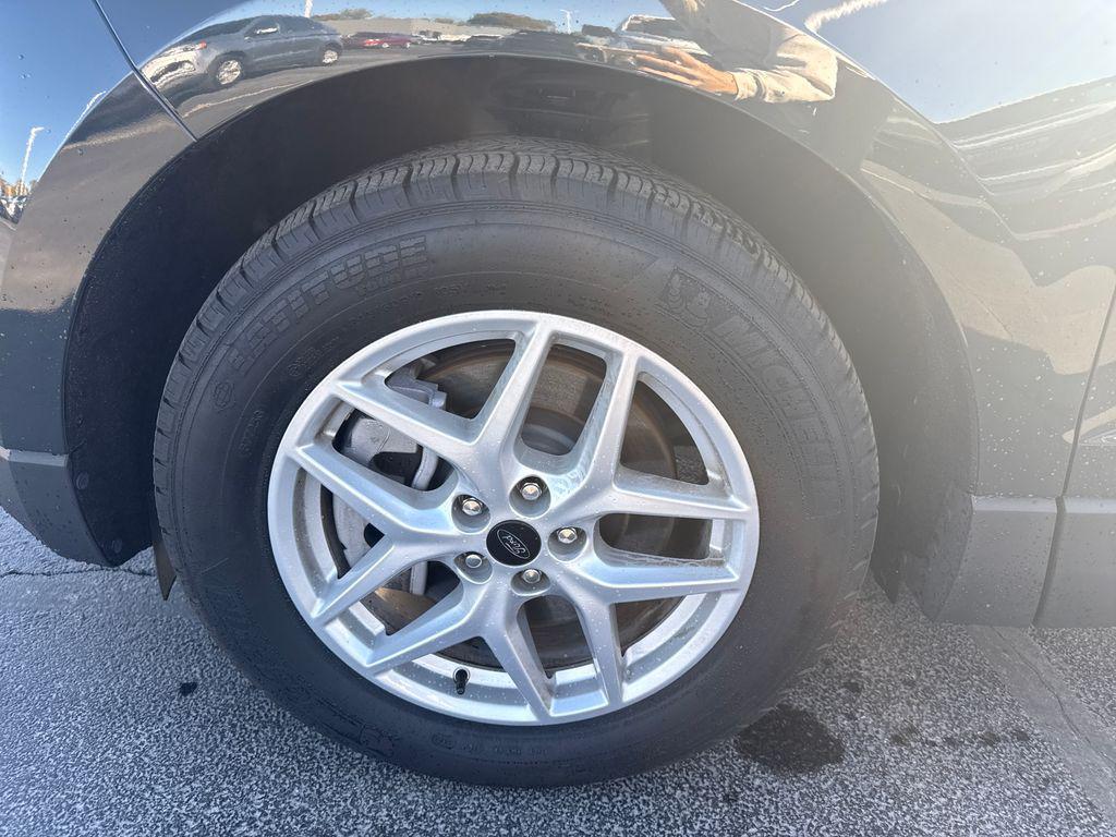 used 2024 Ford Edge car, priced at $25,653