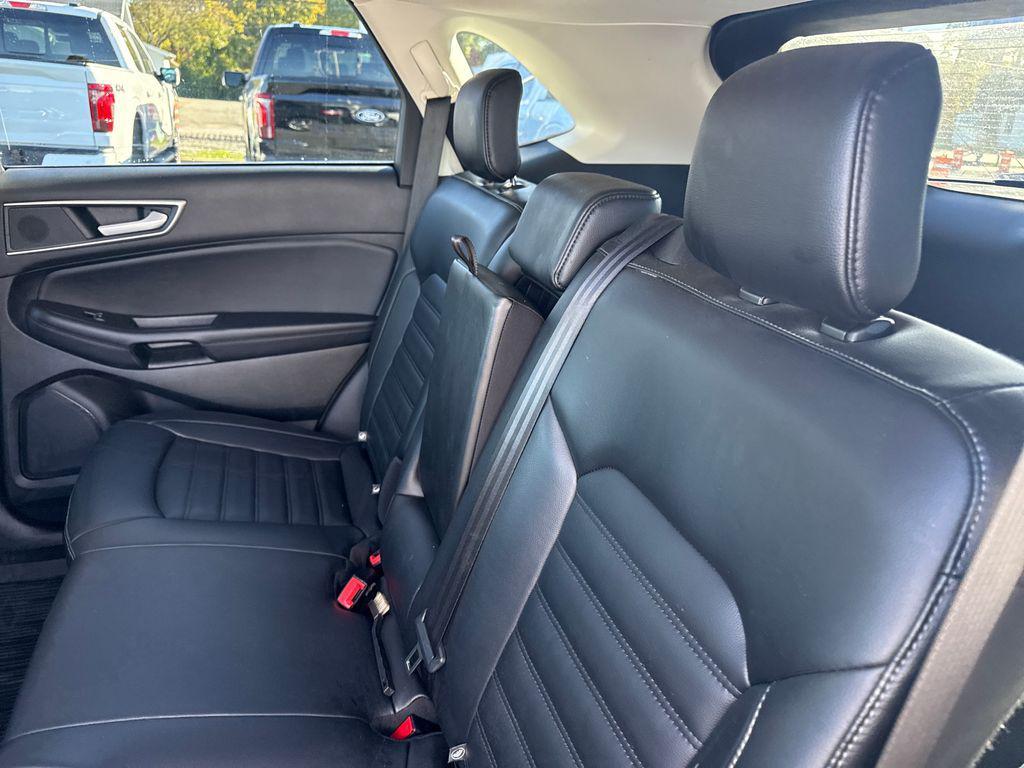 used 2024 Ford Edge car, priced at $25,653