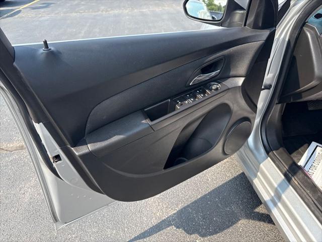 used 2016 Chevrolet Cruze Limited car, priced at $7,510