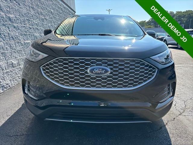 used 2024 Ford Edge car, priced at $32,997