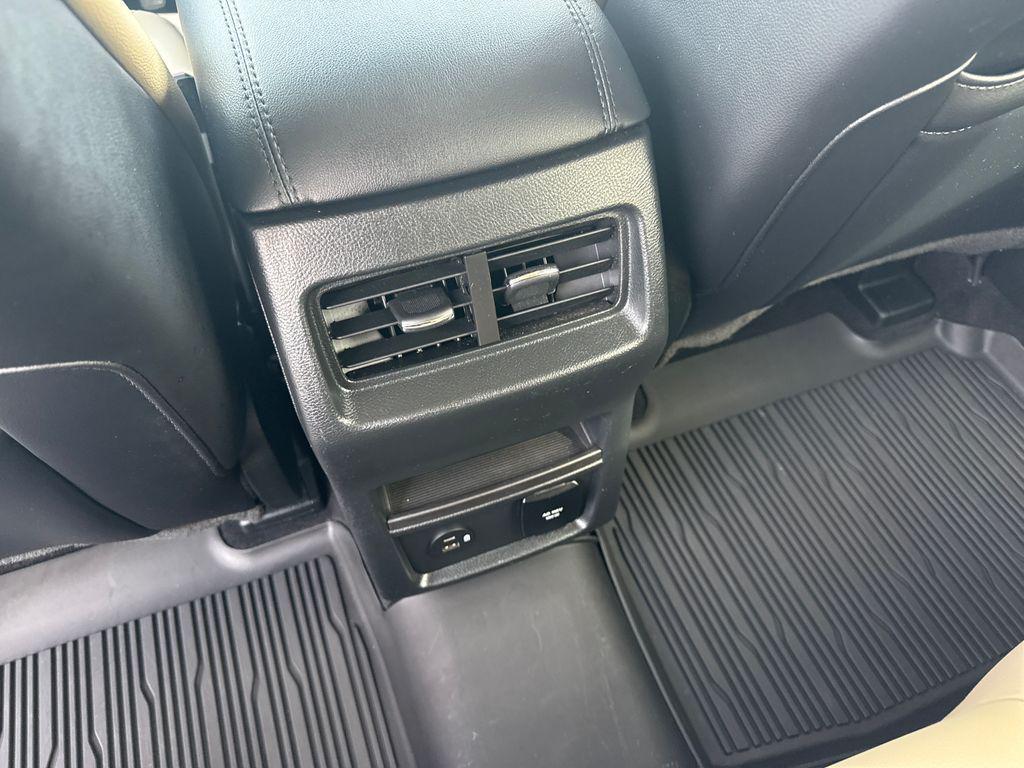 used 2022 Ford Edge car, priced at $19,979