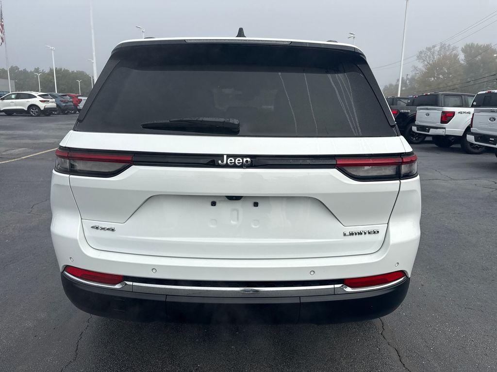 used 2022 Jeep Grand Cherokee car, priced at $27,953