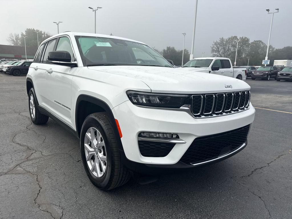 used 2022 Jeep Grand Cherokee car, priced at $27,953