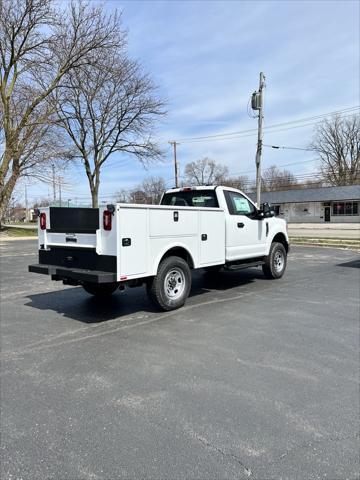 new 2022 Ford F-350 car, priced at $61,942