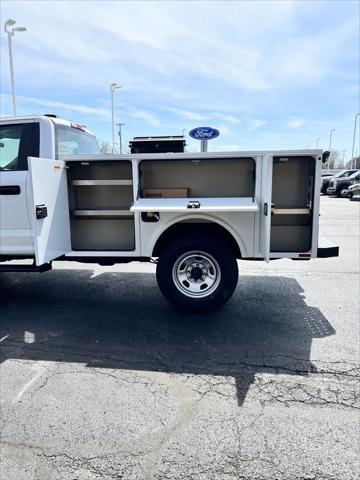 new 2022 Ford F-350 car, priced at $61,942