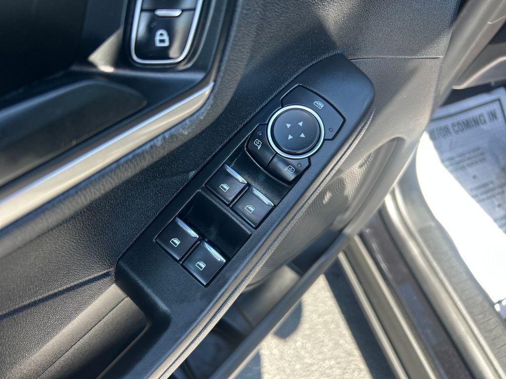 used 2022 Ford Escape car, priced at $19,982