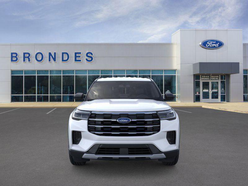 new 2025 Ford Explorer car, priced at $39,582