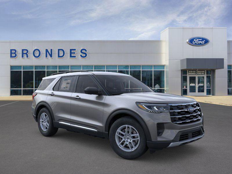new 2025 Ford Explorer car, priced at $39,582