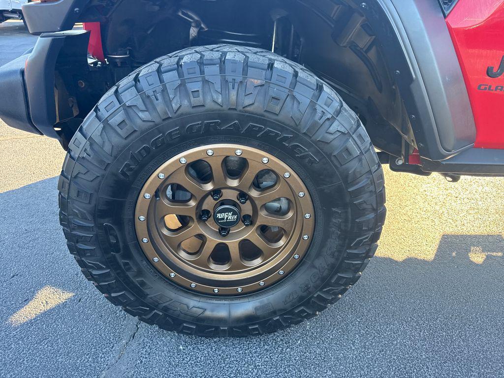 used 2020 Jeep Gladiator car, priced at $25,842