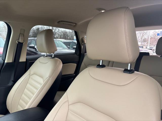 used 2024 Ford Edge car, priced at $29,894