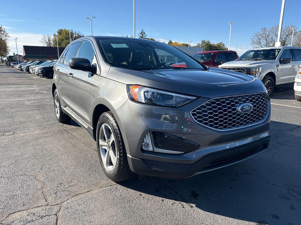 used 2023 Ford Edge car, priced at $25,949