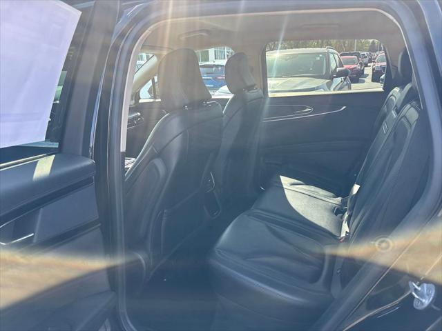 used 2022 Lincoln Nautilus car, priced at $31,960