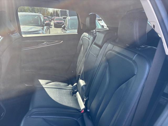 used 2022 Lincoln Nautilus car, priced at $31,960