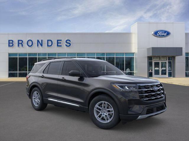 new 2025 Ford Explorer car, priced at $40,737